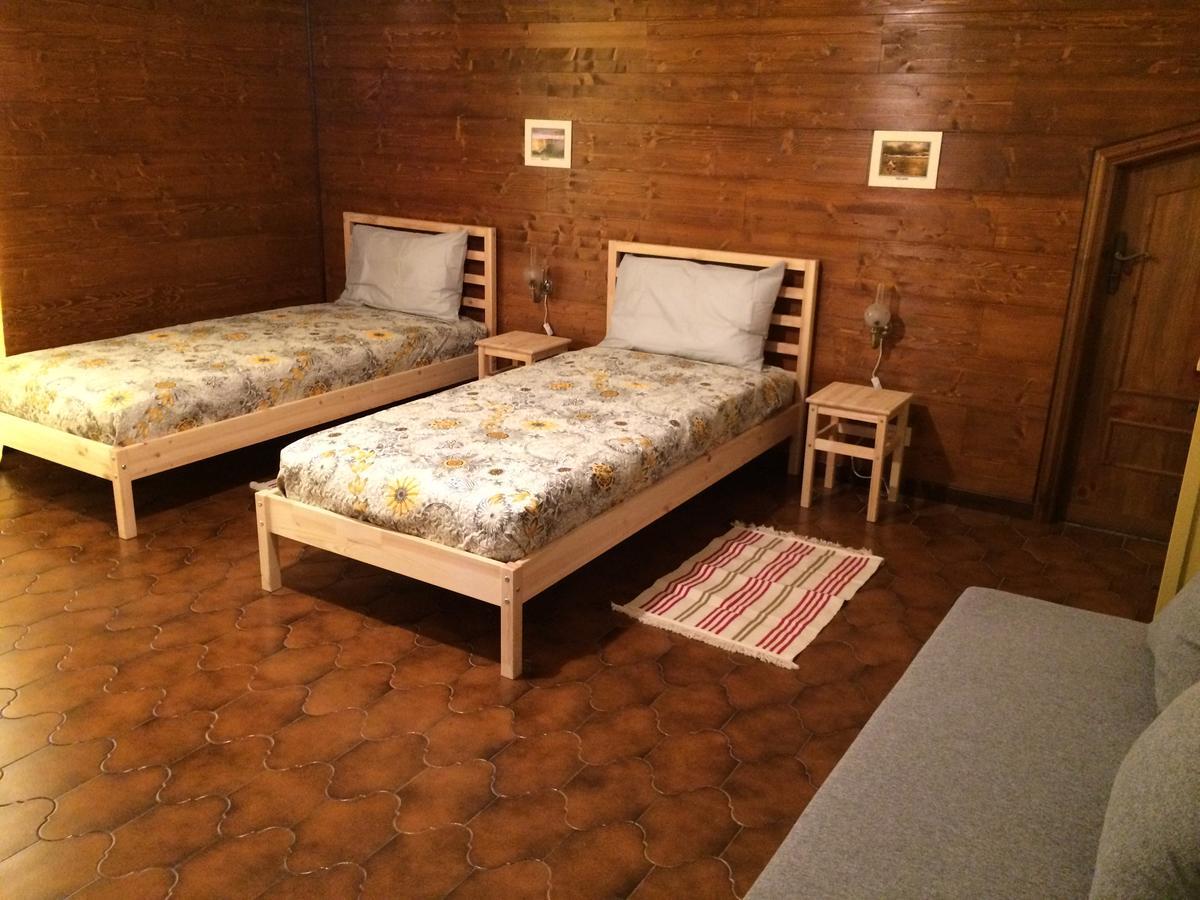 Tana Dell'Elfo B&B Гави Экстерьер фото