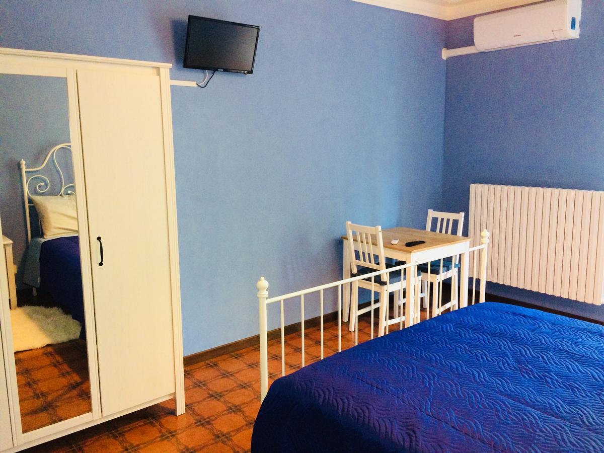 Tana Dell'Elfo B&B Гави Экстерьер фото