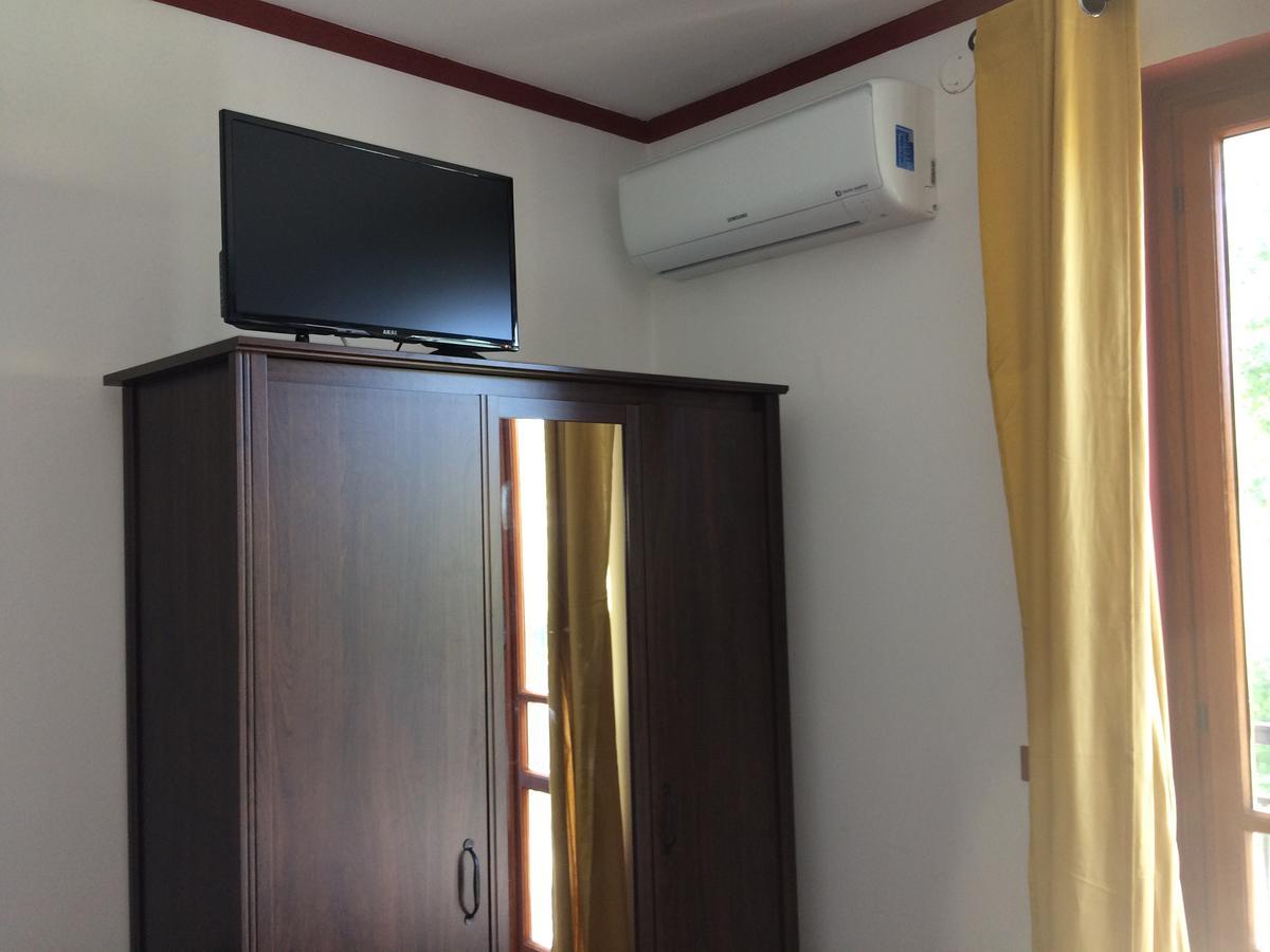 Tana Dell'Elfo B&B Гави Экстерьер фото