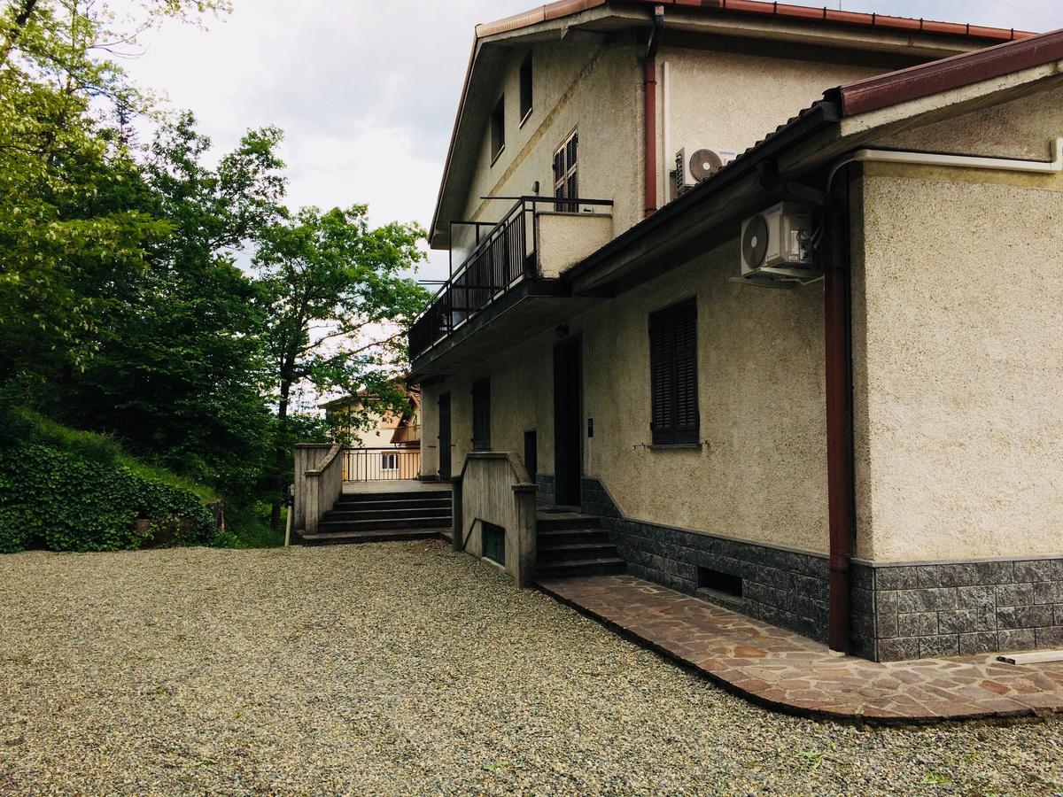 Tana Dell'Elfo B&B Гави Экстерьер фото